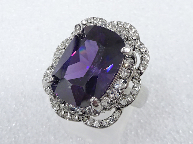 Japanese Kimono / Antique Accessories Metal